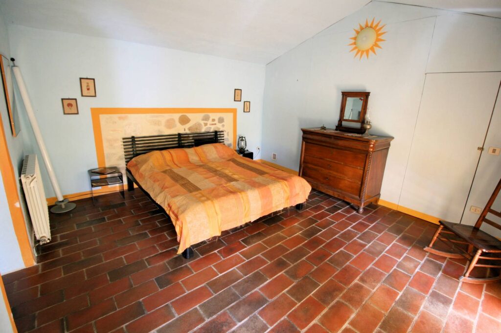 884-Casale con annessi ampio terreno e vista panoramica-Roccastrada-17 Agenzia Immobiliare ASIP