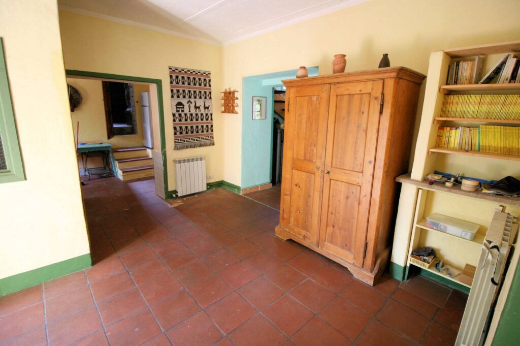 884-Casale con annessi ampio terreno e vista panoramica-Roccastrada-14 Agenzia Immobiliare ASIP