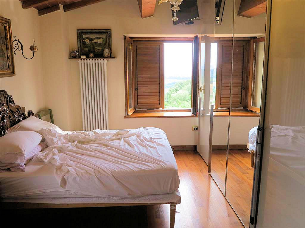 905-Casale ristrutturato con vista panoramica parco e piscina-Massa Marittima-16 Agenzia Immobiliare ASIP