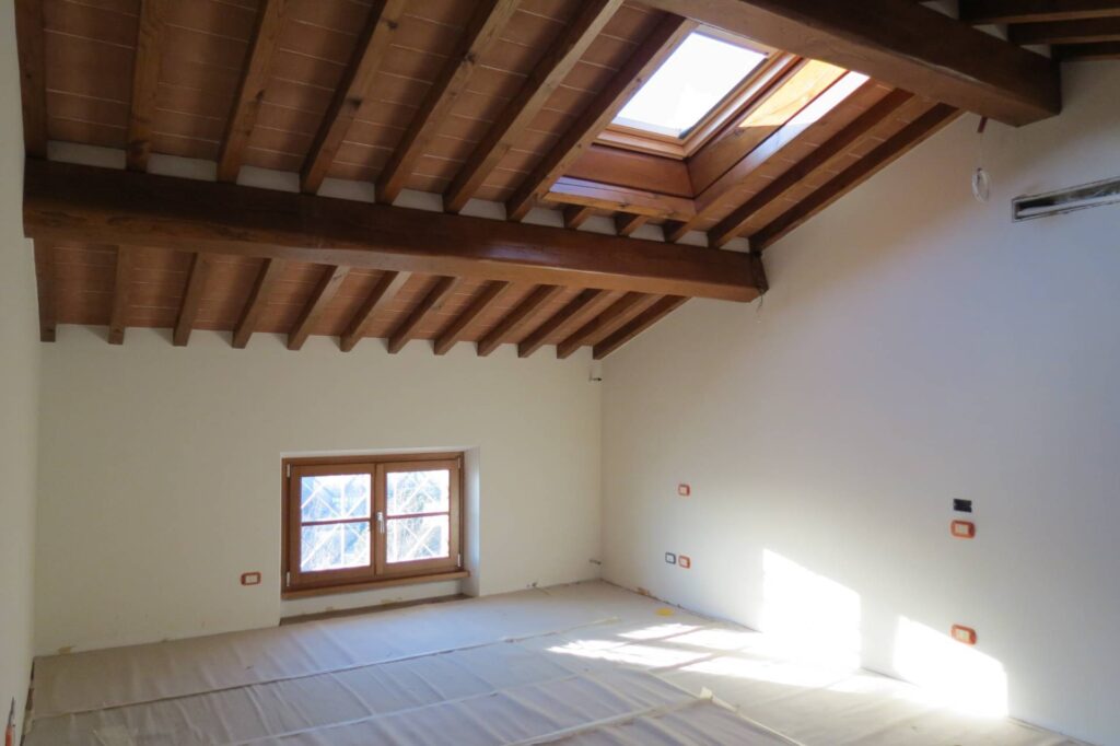 1233-Villa unifamiliare con ampio giardino e vista mare-Pietrasanta-11 Agenzia Immobiliare ASIP