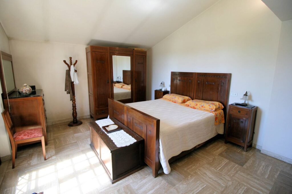1248-Villa prestigiosa con parco e piscina-Pietrasanta-18 Agenzia Immobiliare ASIP