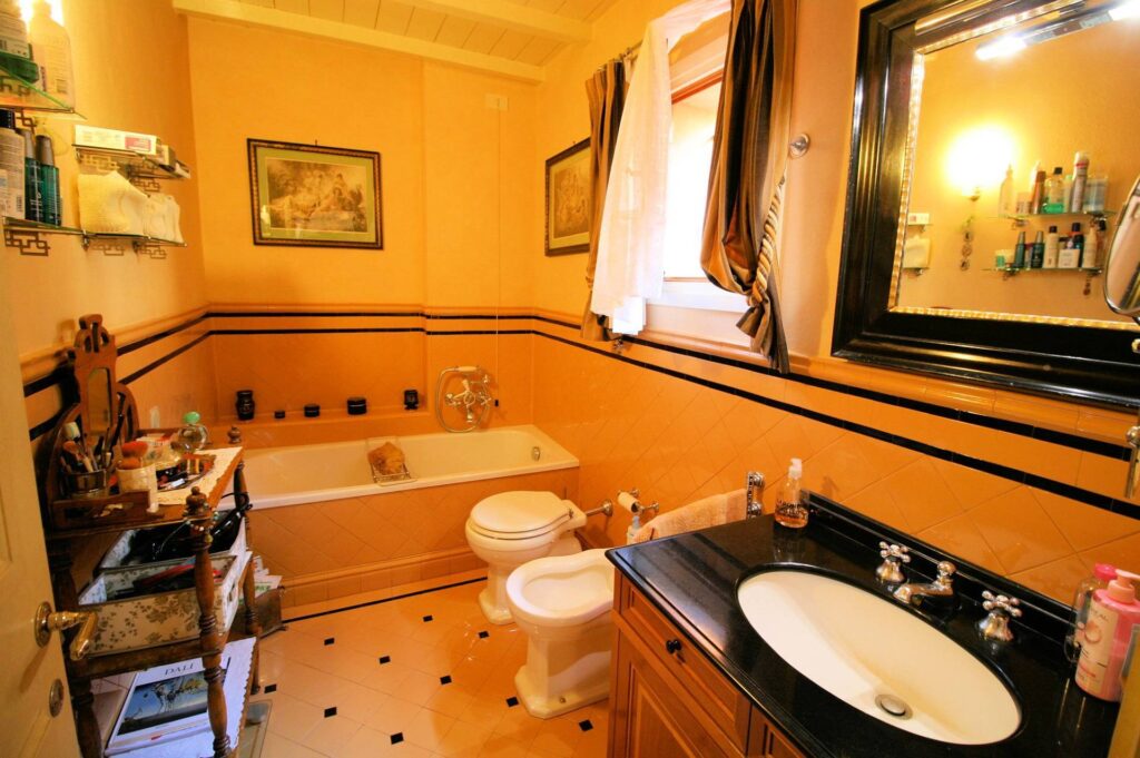 1284-Appartamento al piano secondo con ascensore-Pistoia-11 Agenzia Immobiliare ASIP