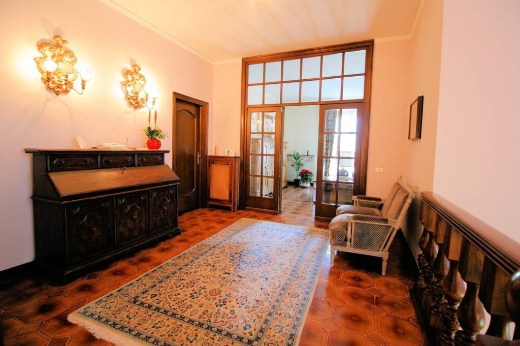 1310-Villa singola con ampio giardino-Santa Croce sull'Arno-14 Agenzia Immobiliare ASIP