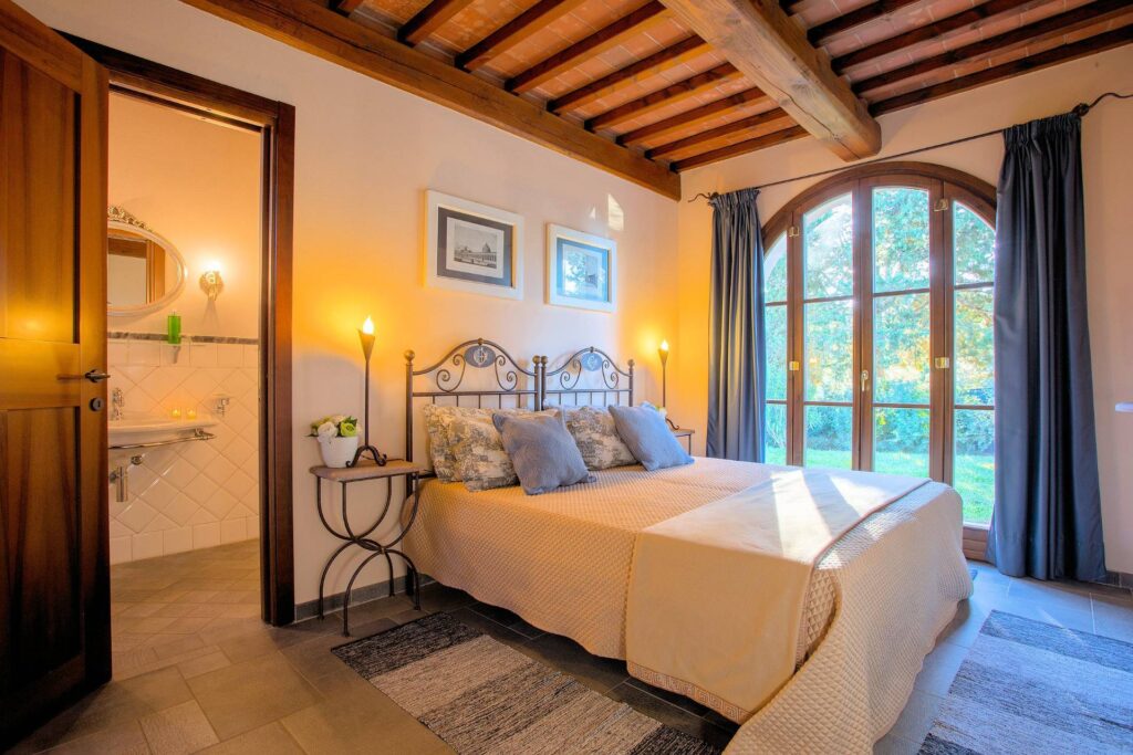 1333-Bellissimo casale in stile Toscano con parco e piscina-Peccioli-16 Agenzia Immobiliare ASIP