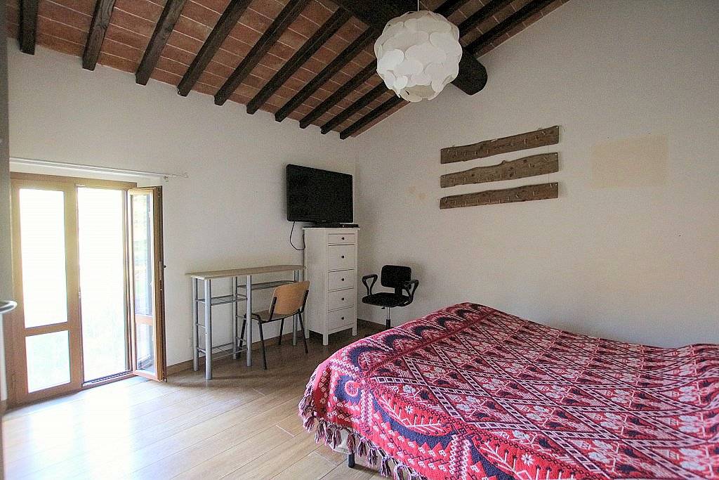 1278-Porzione terratetto di casale con ampio giardino esclusivo-Volterra-14 Agenzia Immobiliare ASIP