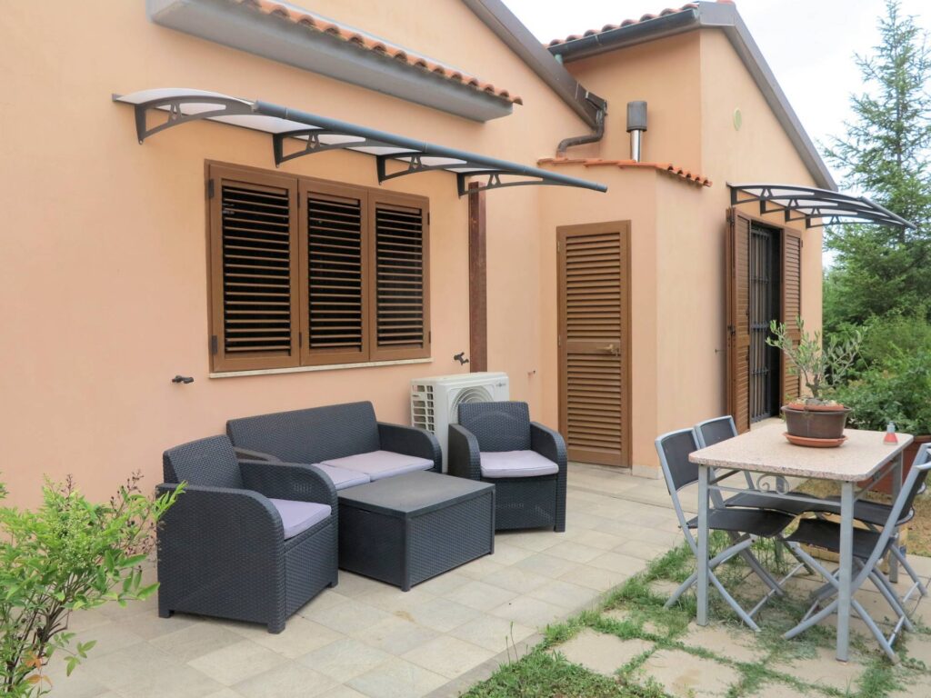 901-Casale di ampia superficie in posizione dominante-Massa Marittima-2 Agenzia Immobiliare ASIP