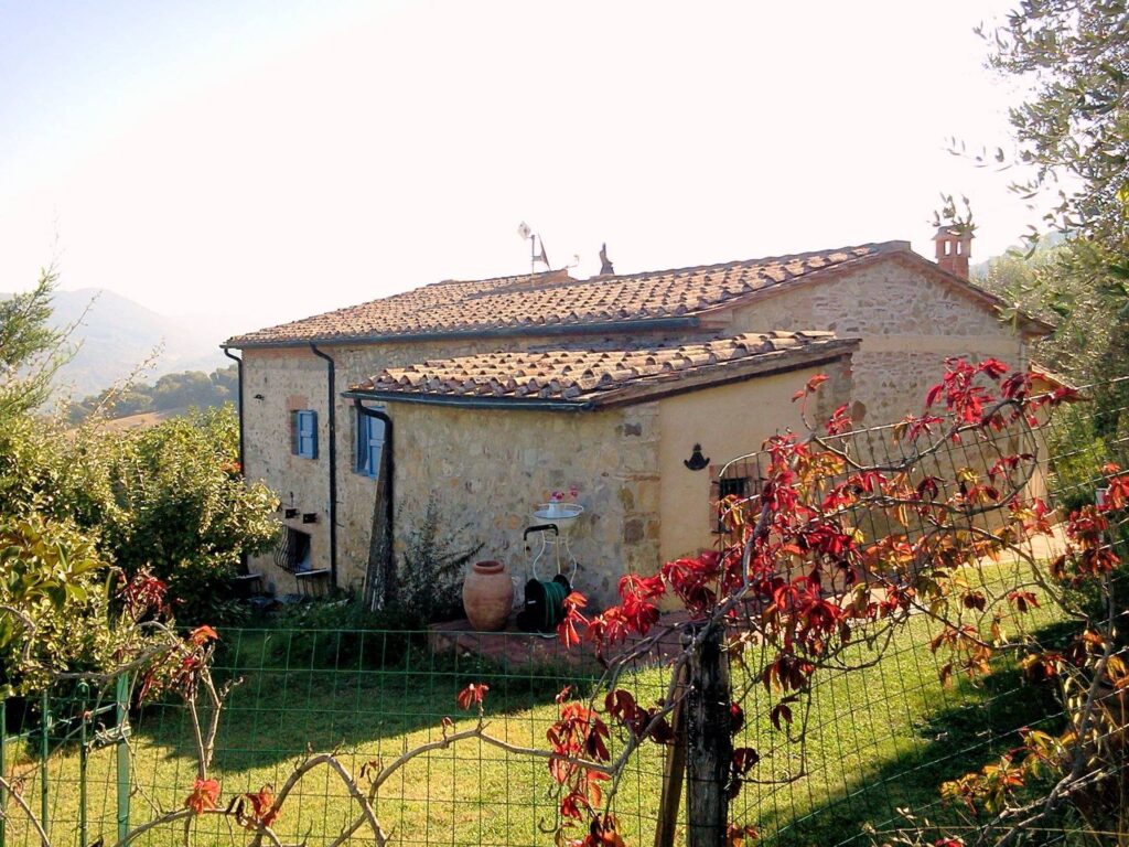 1353-Azienda agricola in posizione panoramica-Radicondoli-2 Agenzia Immobiliare ASIP
