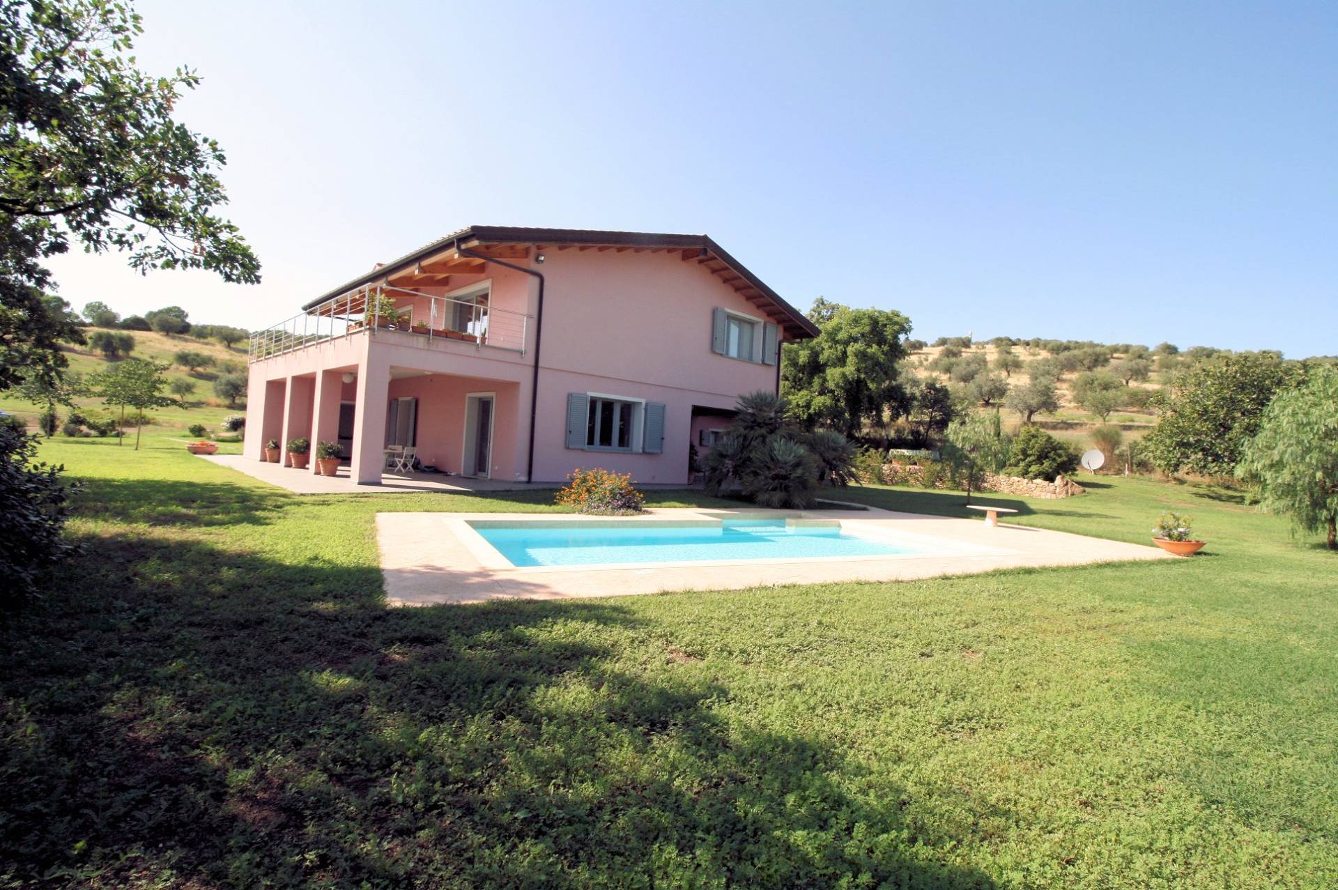 1379-Podere con ampio terreno e piscina-Massa Marittima-1 Agenzia Immobiliare ASIP