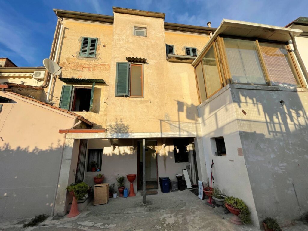 1276-Terratetto di ampia superficie con giardino-Capannoli-16 Agenzia Immobiliare ASIP
