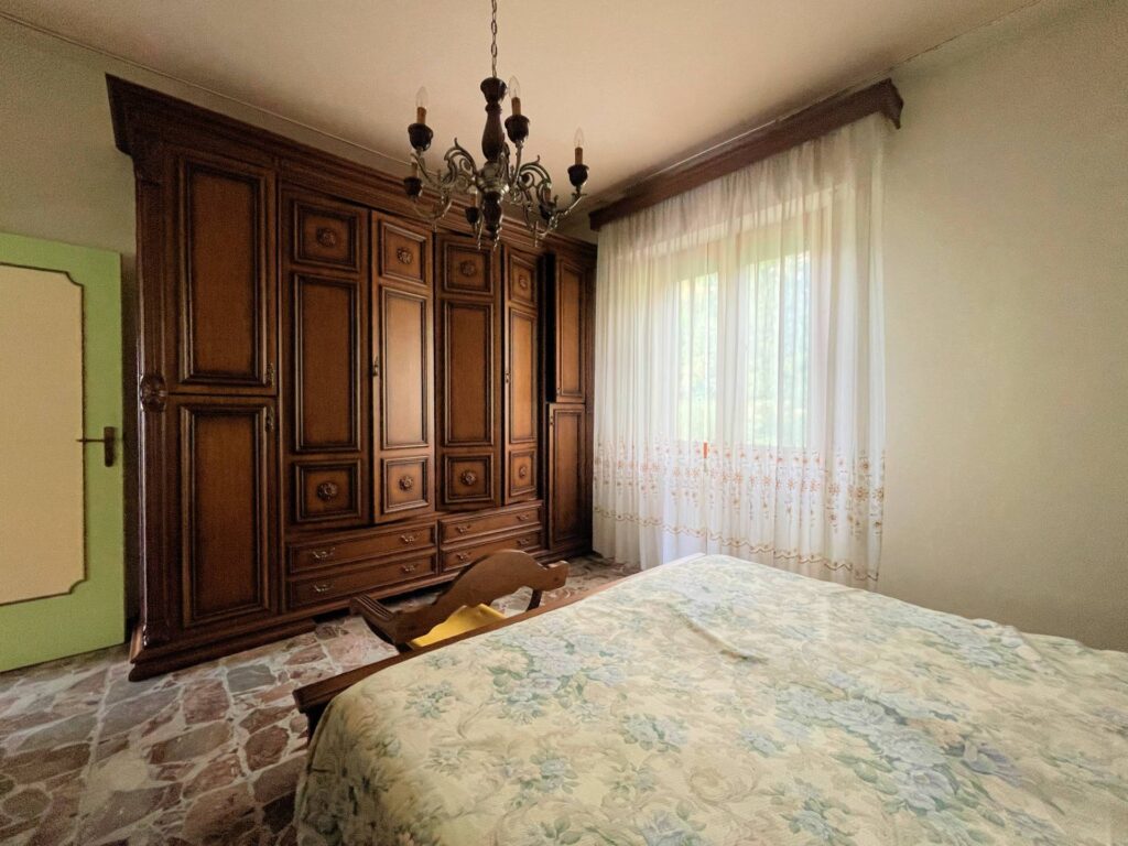 1326-Appartamento al piano primo con giardino-Volterra-9 Agenzia Immobiliare ASIP