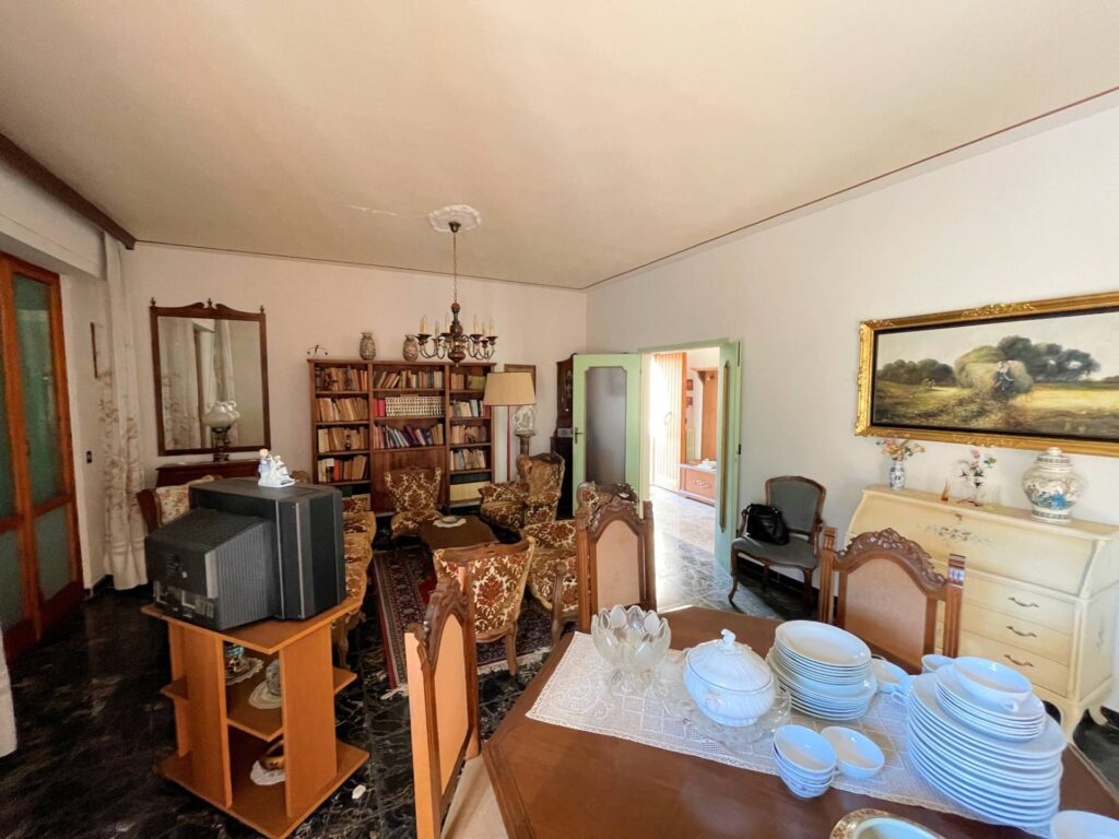 1326-Appartamento al piano primo con giardino-Volterra-6 Agenzia Immobiliare ASIP