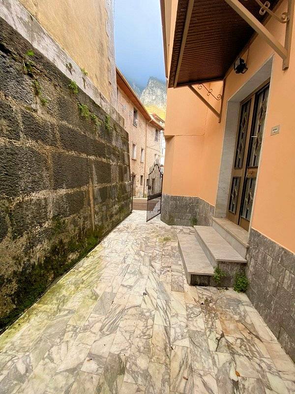 888-Terratetto semi-indipendente con giardino-Stazzema-5 Agenzia Immobiliare ASIP