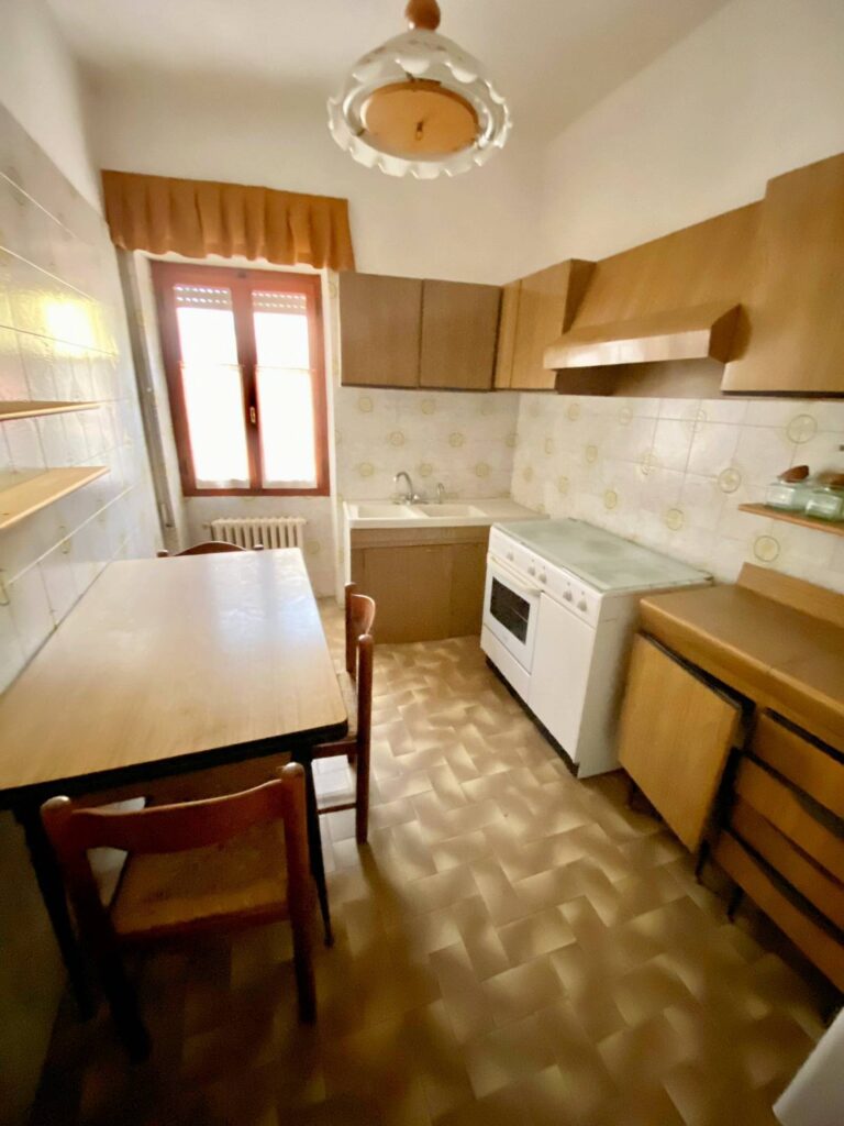 888-Terratetto semi-indipendente con giardino-Stazzema-12 Agenzia Immobiliare ASIP