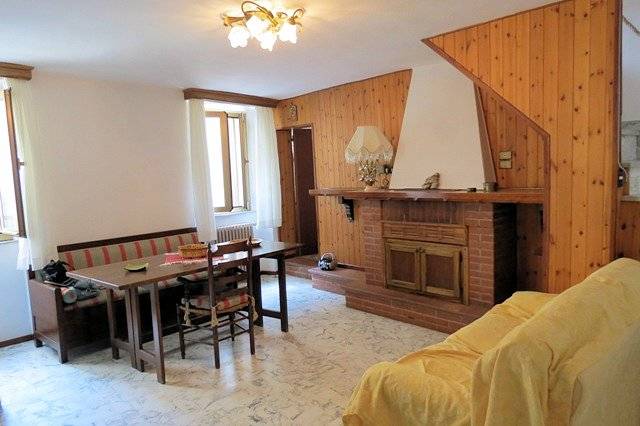 888-Terratetto semi-indipendente con giardino-Stazzema-13 Agenzia Immobiliare ASIP