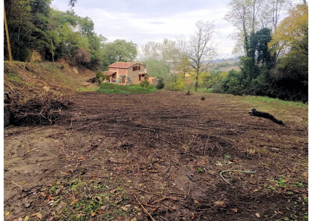 1208-Recupero di volumetrie per realizzare un casale indipendente-Volterra-3 Agenzia Immobiliare ASIP