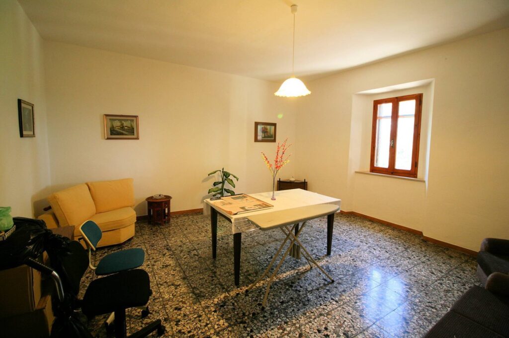 1399-Podere con ampio terreno in posizione panoramica vicino al mare-Roccastrada-10 Agenzia Immobiliare ASIP