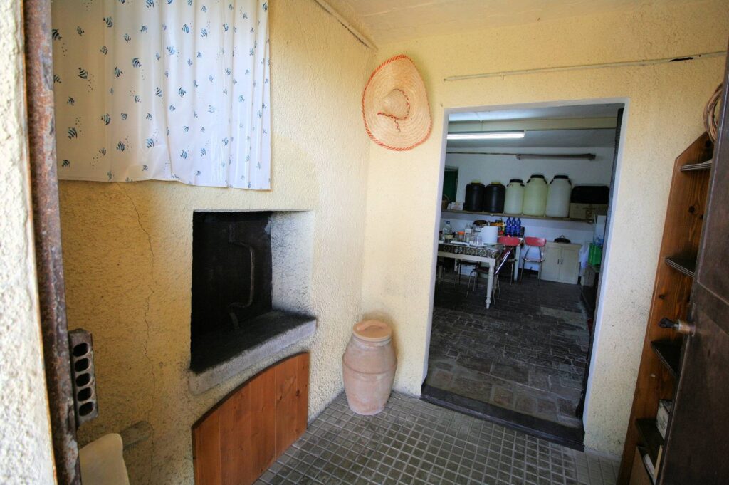 1399-Podere con ampio terreno in posizione panoramica vicino al mare-Roccastrada-18 Agenzia Immobiliare ASIP