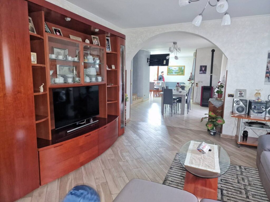 1192-Porzione terratetto di villa bifamiliare-Gavorrano-10 Agenzia Immobiliare ASIP