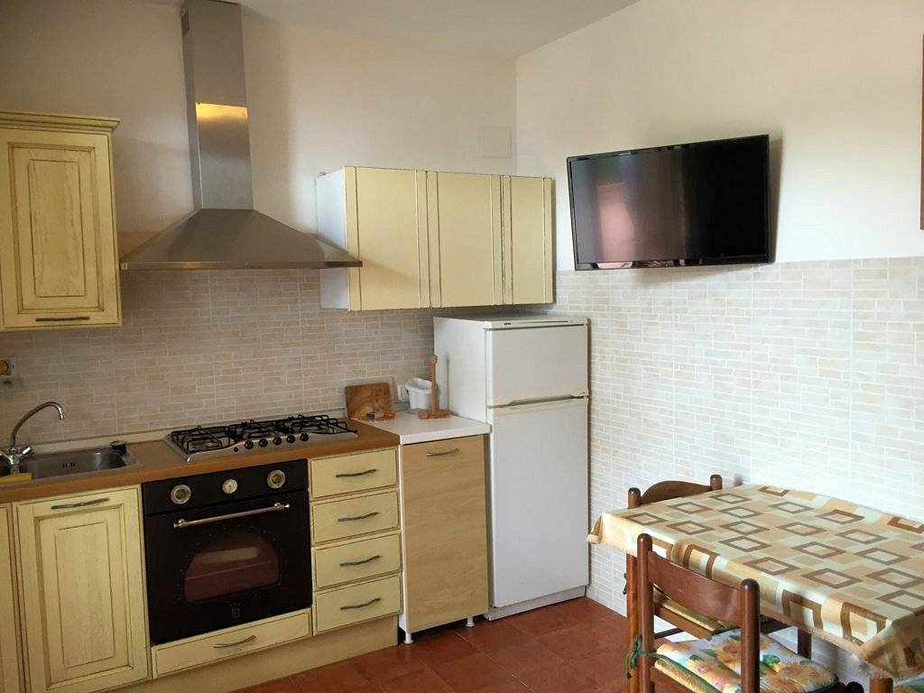 1404-Bel complesso immobiliare suddiviso in cinque appartamenti a 50 metri dal mare-Marciana-10 Agenzia Immobiliare ASIP