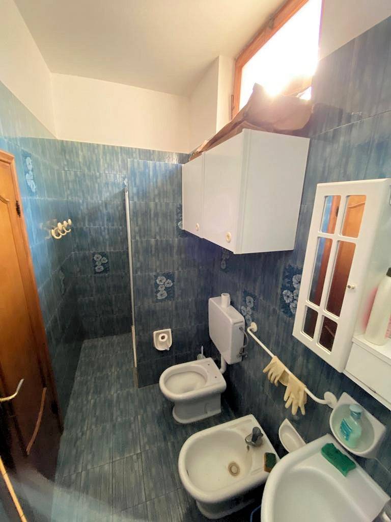 1404-Bel complesso immobiliare suddiviso in cinque appartamenti a 50 metri dal mare-Marciana-20 Agenzia Immobiliare ASIP