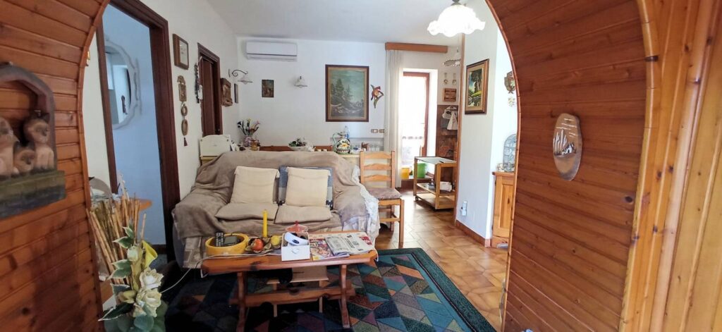 1406-Villa singola con giardino a pochi metri dal mare-Portoferraio-14 Agenzia Immobiliare ASIP