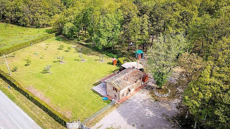 1427-Bel casale ristrutturato con ampio terreno pianeggiante-Montaione-8 Agenzia Immobiliare ASIP