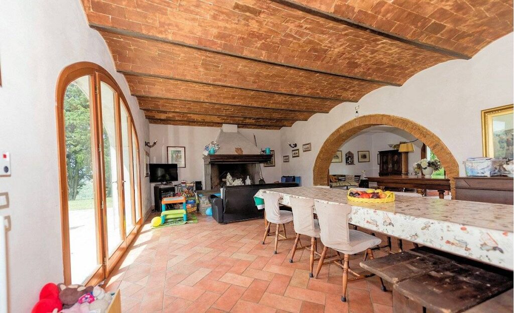 626-Azienda agricola con villa e piscina-Lajatico-11 Agenzia Immobiliare ASIP