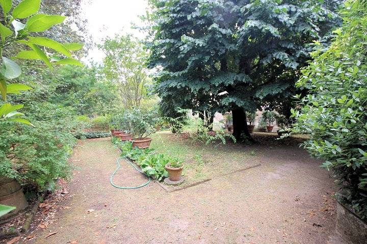 1452-Palazzo nobile del 1700 con giardino-Pescia-10 Agenzia Immobiliare ASIP
