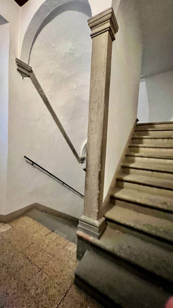 1303-Appartamento di ampia superficie in centro storico-Lucca-19 Agenzia Immobiliare ASIP