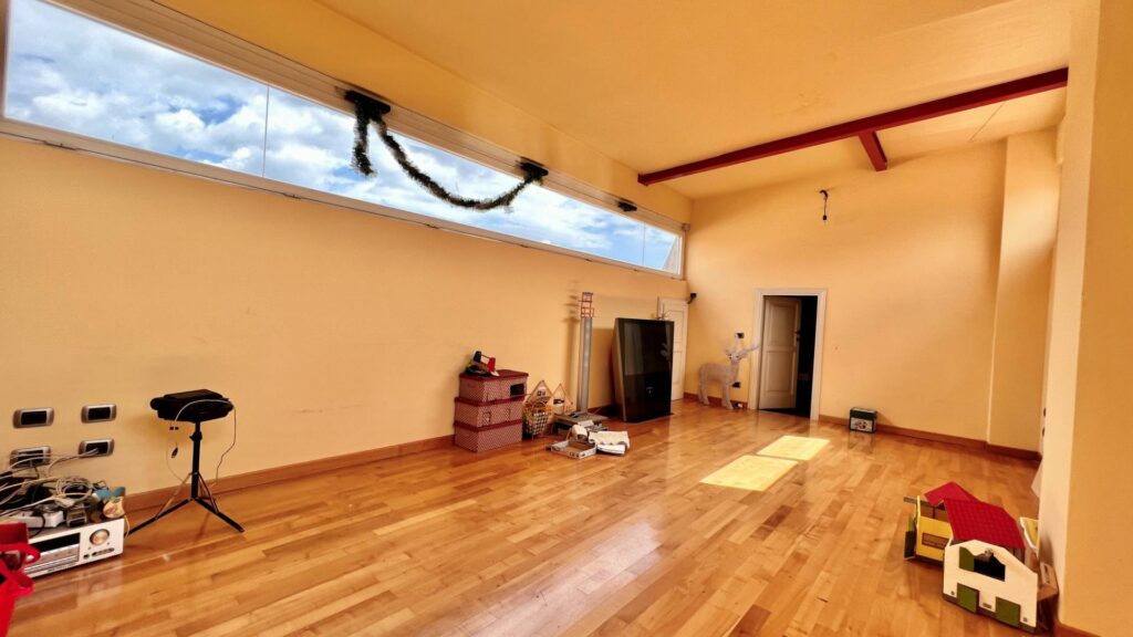 1305-Appartamento in centro storico-Lucca-8 Agenzia Immobiliare ASIP