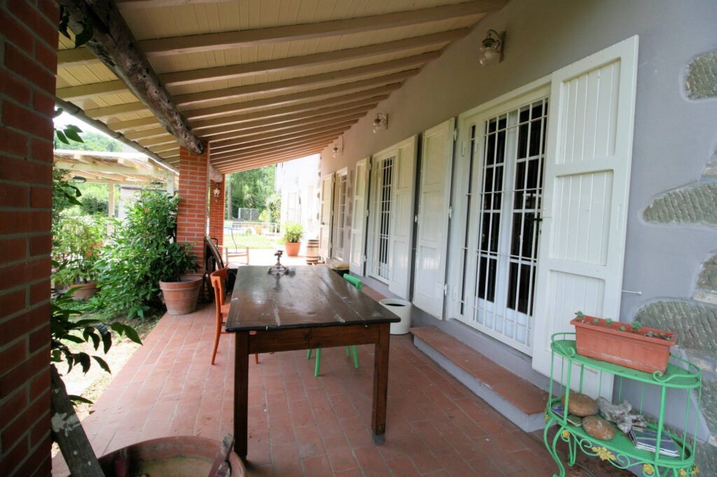 1475-Casale con piscina parco in posizione panoramica-Buggiano-5 Agenzia Immobiliare ASIP