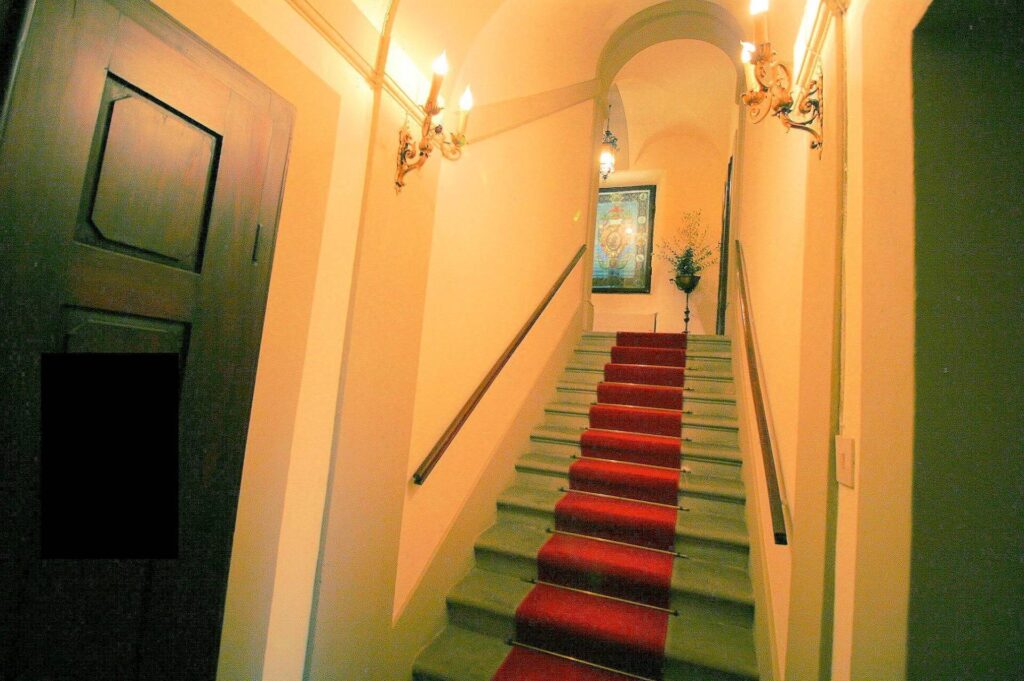 591-Villa di pregio con parco-Uzzano-15 Agenzia Immobiliare ASIP