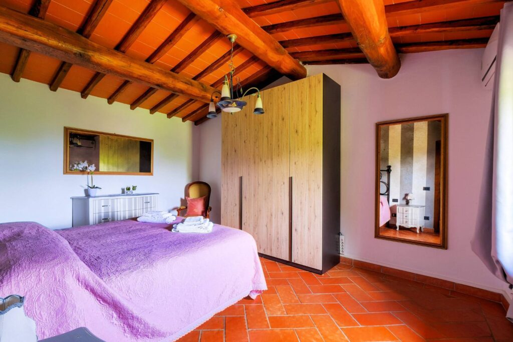 1477-Casale in stile Toscano con parco piscina e dependance in zona panoramica-Reggello-19 Agenzia Immobiliare ASIP