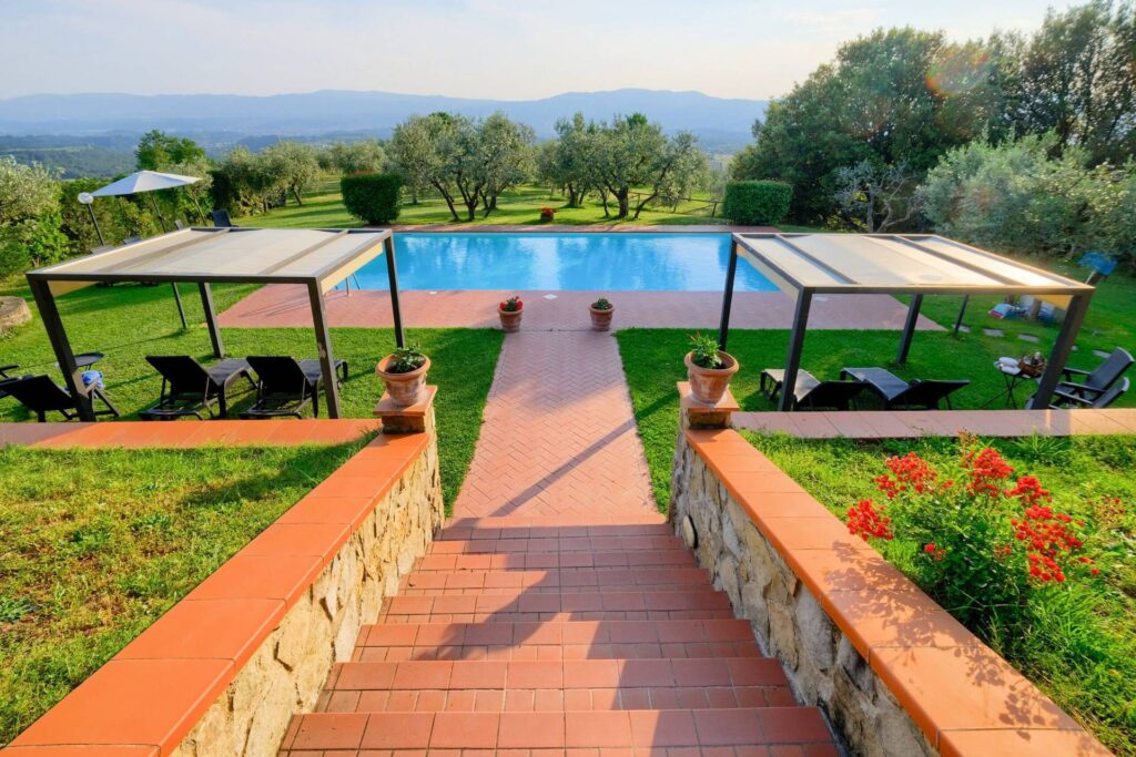 1477-Casale in stile Toscano con parco piscina e dependance in zona panoramica-Reggello-3 Agenzia Immobiliare ASIP