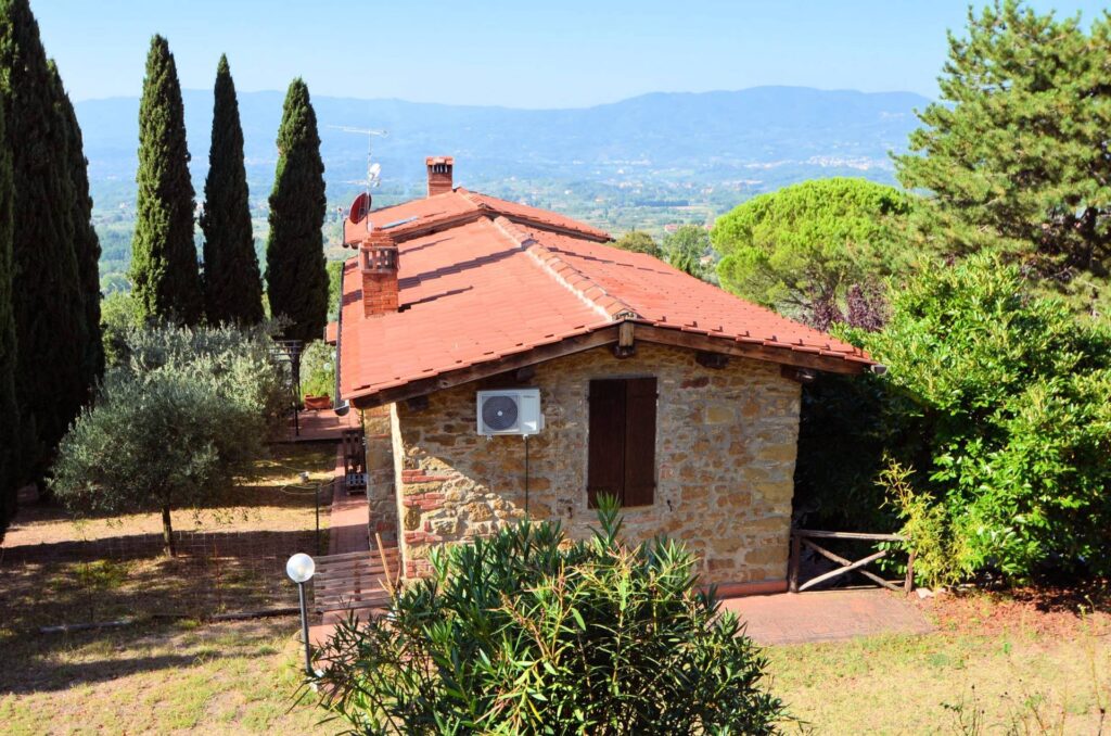 1477-Casale in stile Toscano con parco piscina e dependance in zona panoramica-Reggello-4 Agenzia Immobiliare ASIP