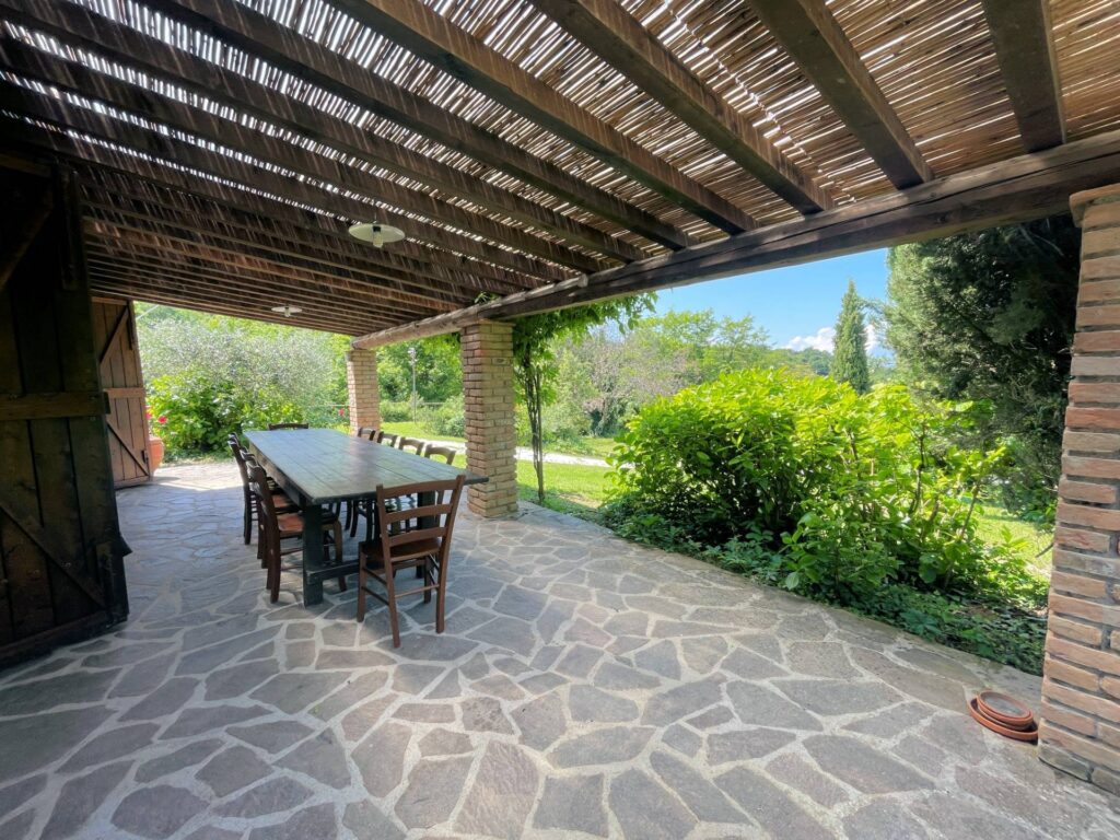 1330-Casale in stile Toscano con parco piscina e dependance in zona panoramica-Chianni-11 Agenzia Immobiliare ASIP