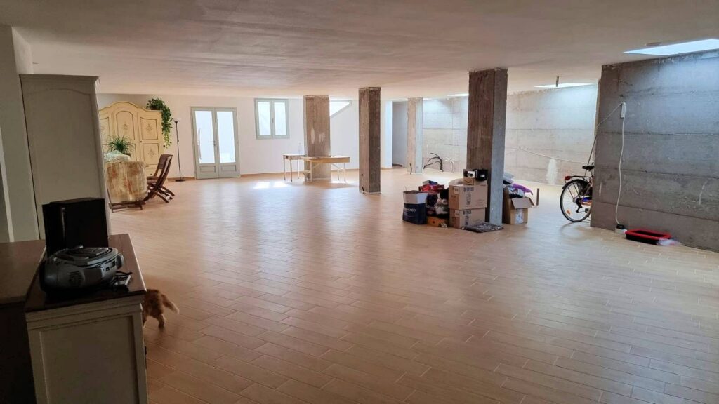1485-Villa unifamiliare ristrutturata con giardino-Castagneto Carducci-14 Agenzia Immobiliare ASIP
