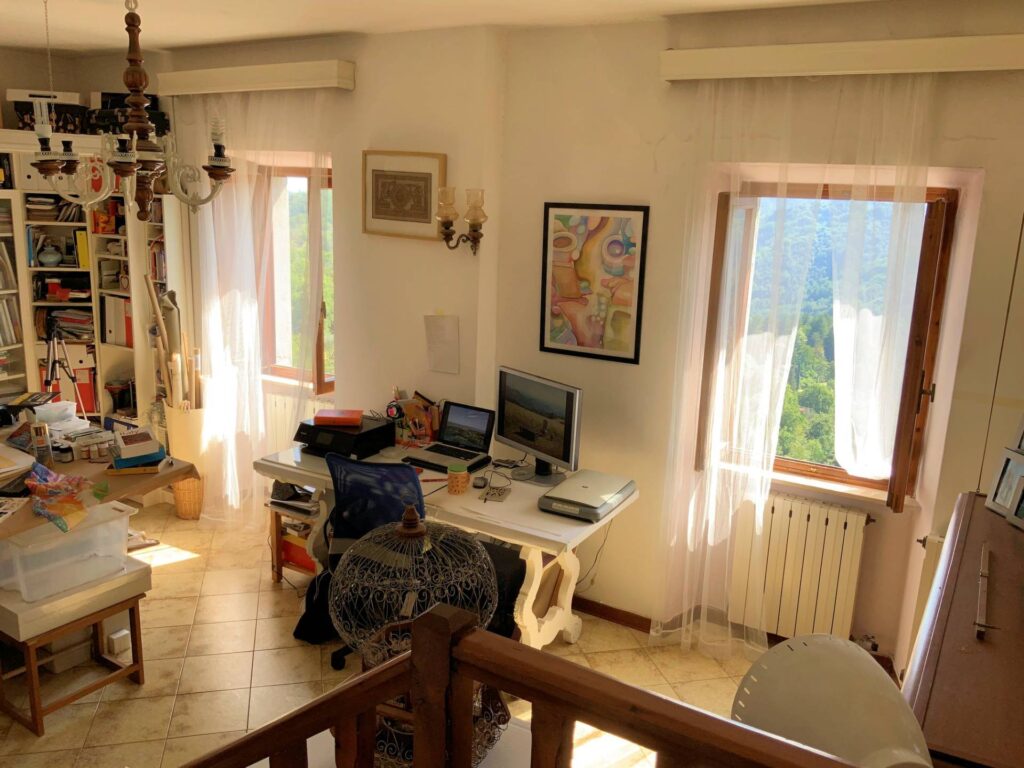 1349-Terratetto con terrazza panoramica-Pescia-10 Agenzia Immobiliare ASIP