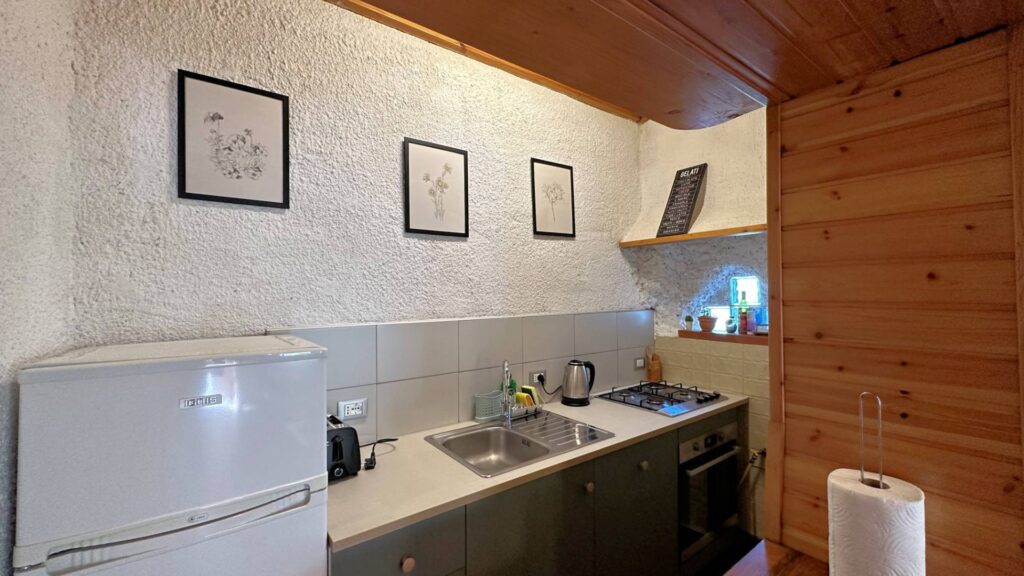 1343-Rustico con ampio terreno e vista panoramica-Pescia-17 Agenzia Immobiliare ASIP