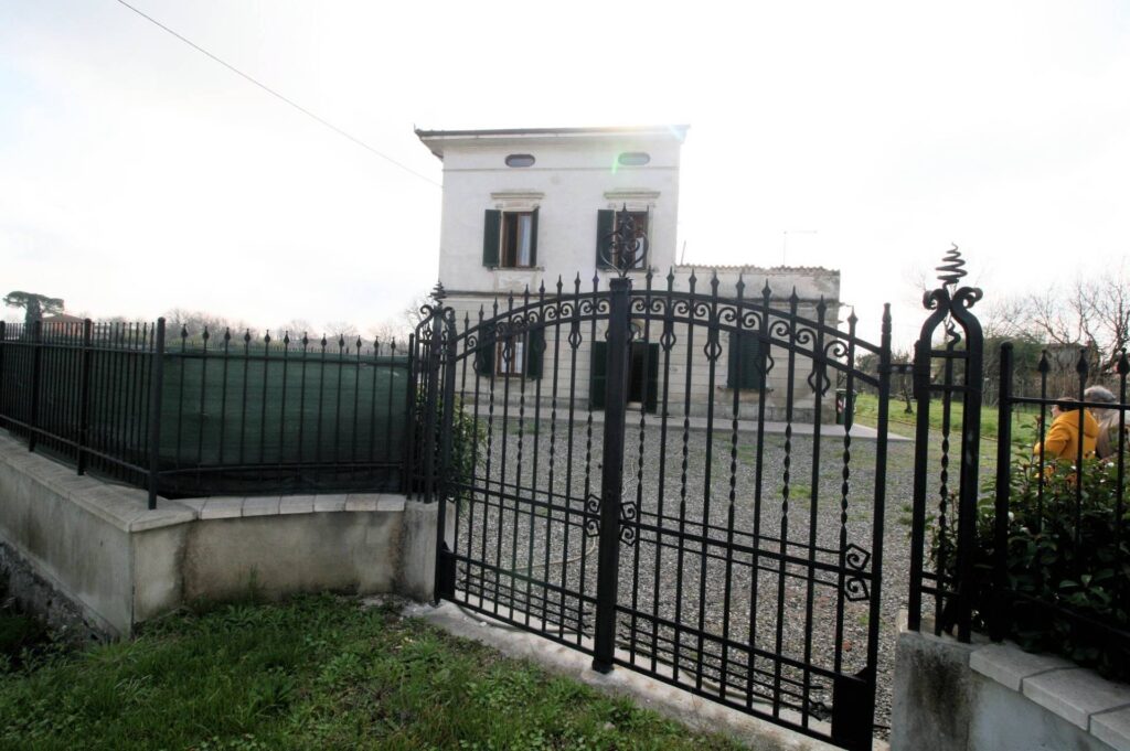 1274-Terratetto libero su quattro lati con giardino-Altopascio-5 Agenzia Immobiliare ASIP