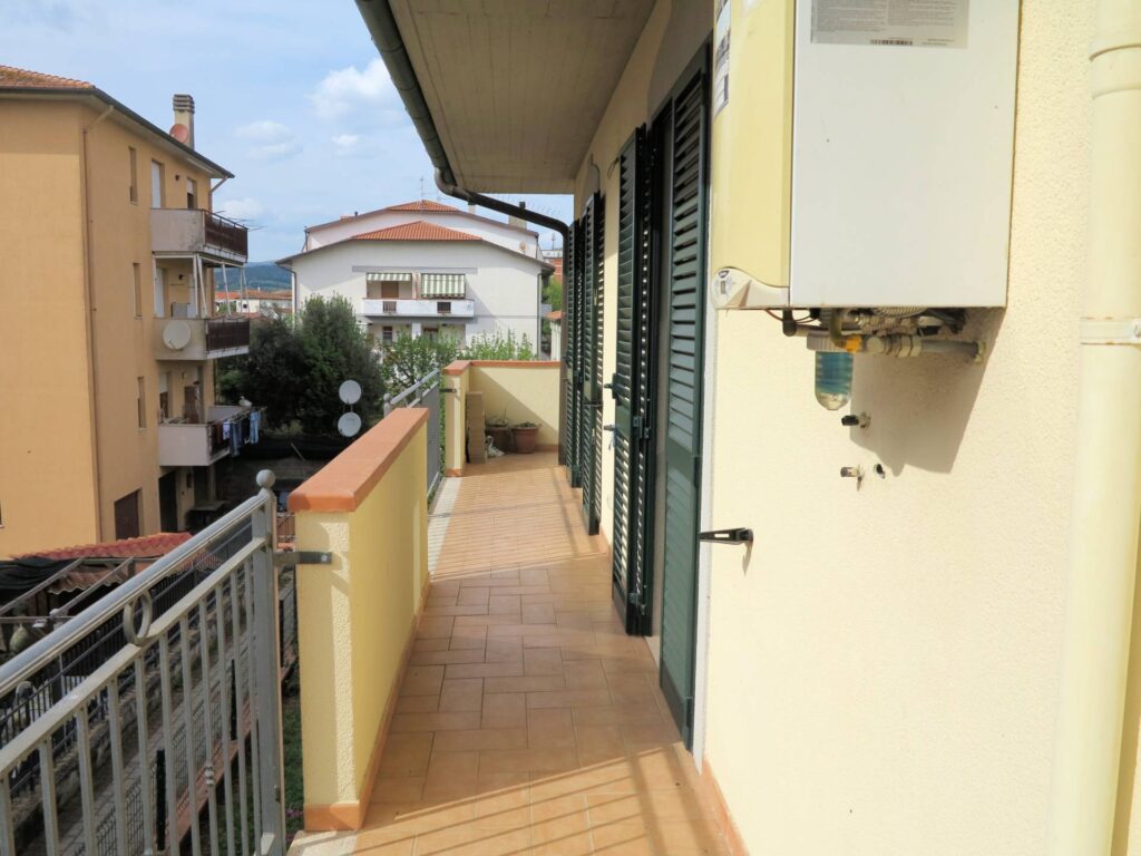 1243-Appartamento al piano primo con giardino-Roccastrada-11 Agenzia Immobiliare ASIP