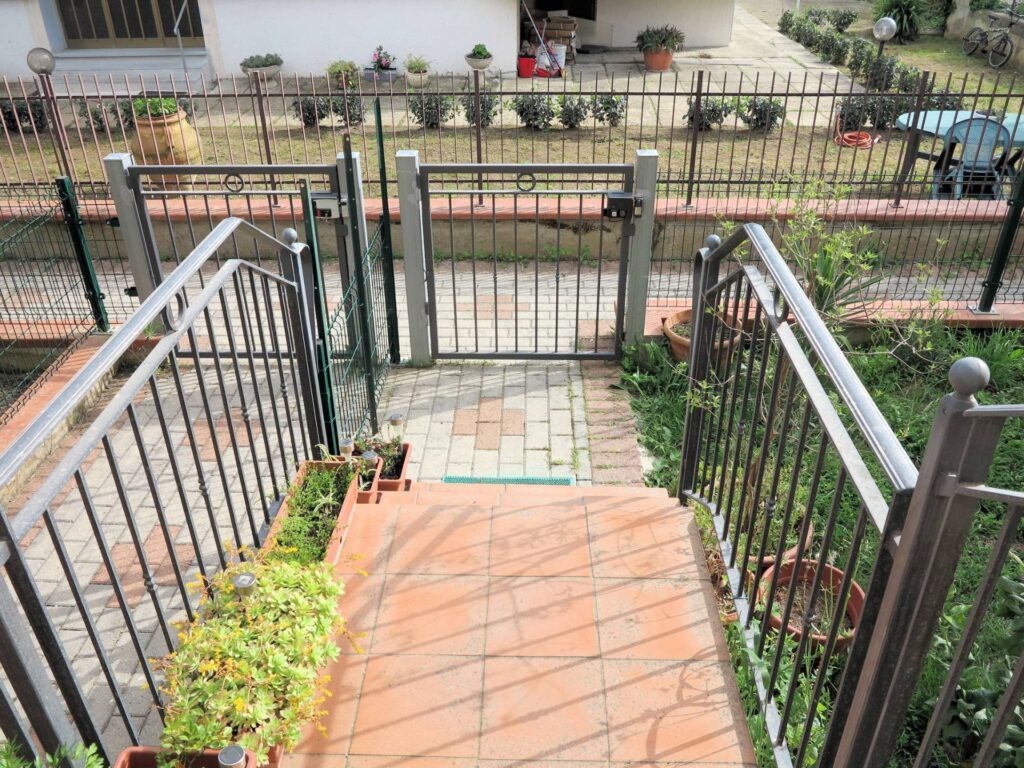 1243-Appartamento al piano primo con giardino-Roccastrada-20 Agenzia Immobiliare ASIP