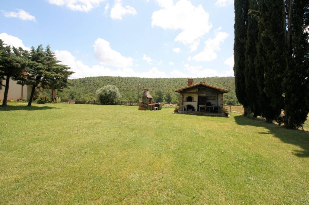 1523-Complesso immobiliare di ampia superficie  con annessi e terreno a venti minuti dal mare-Monteverdi Marittimo-13 Agenzia Immobiliare ASIP