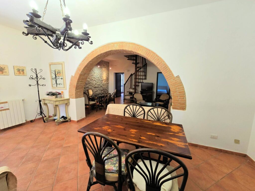 1502-Casa indipendente in stile rustico Toscano con terreno-Campiglia Marittima-29 Agenzia Immobiliare ASIP