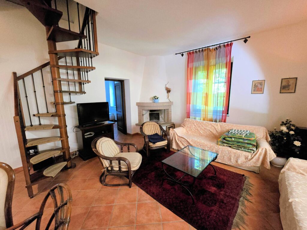 1502-Casa indipendente in stile rustico Toscano con terreno-Campiglia Marittima-27 Agenzia Immobiliare ASIP