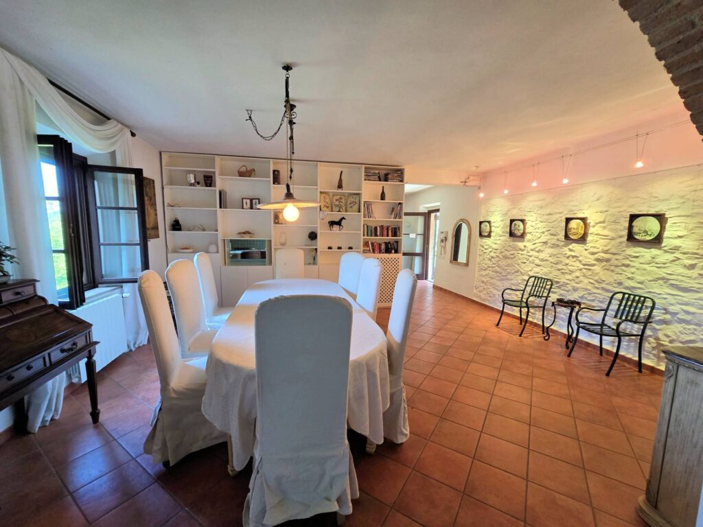 1502-Casa indipendente in stile rustico Toscano con terreno-Campiglia Marittima-16 Agenzia Immobiliare ASIP