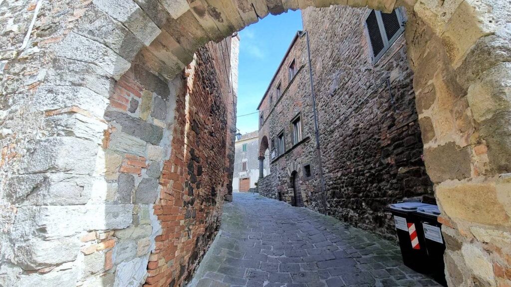 1403-Terratetto indipendente nel centro del paese-Montecatini Val di Cecina-15 Agenzia Immobiliare ASIP