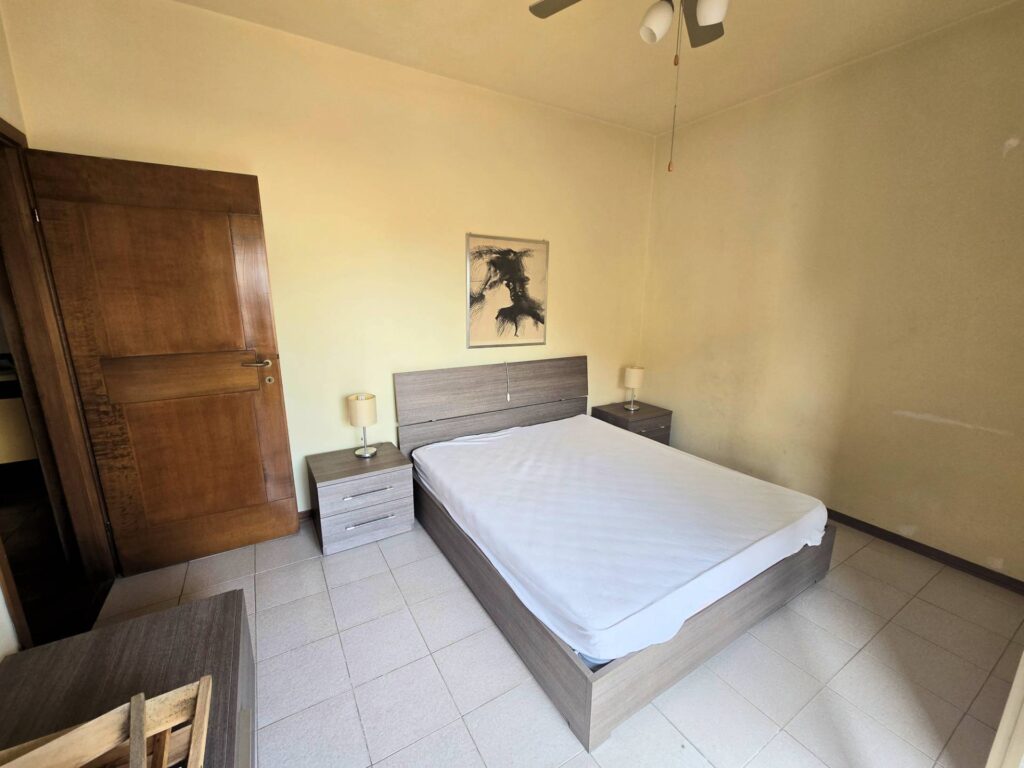 1529-Appartamento al piano alto con ascensore a 150 metri dal mare-Camaiore-12 Agenzia Immobiliare ASIP