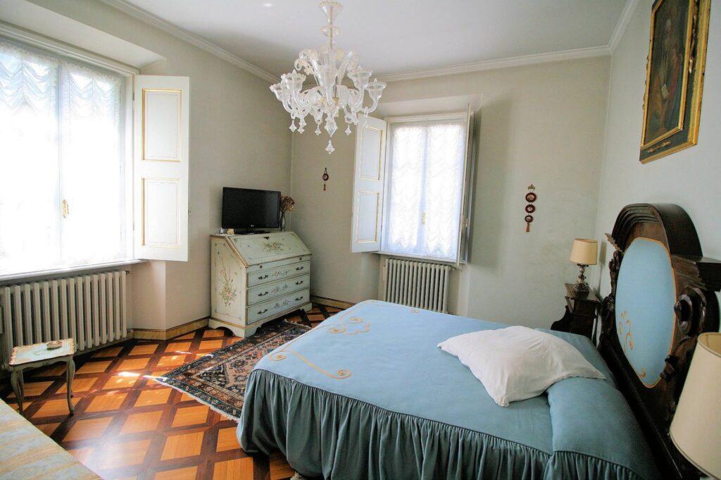 1431-Complesso immobiliare di ampia superficie con parco-Bagni di Lucca-20 Agenzia Immobiliare ASIP