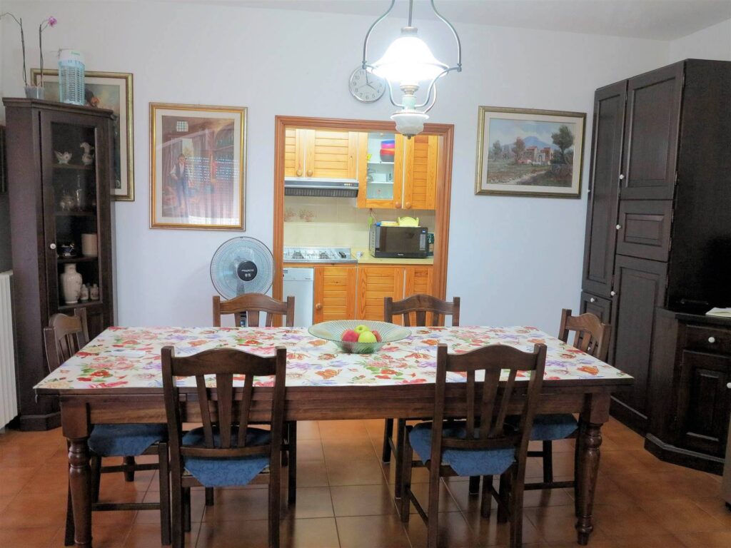 1128-Appartamento in villetta singola al piano primo con giardino garage e taverna al piano terra-Roccastrada-12 Agenzia Immobiliare ASIP